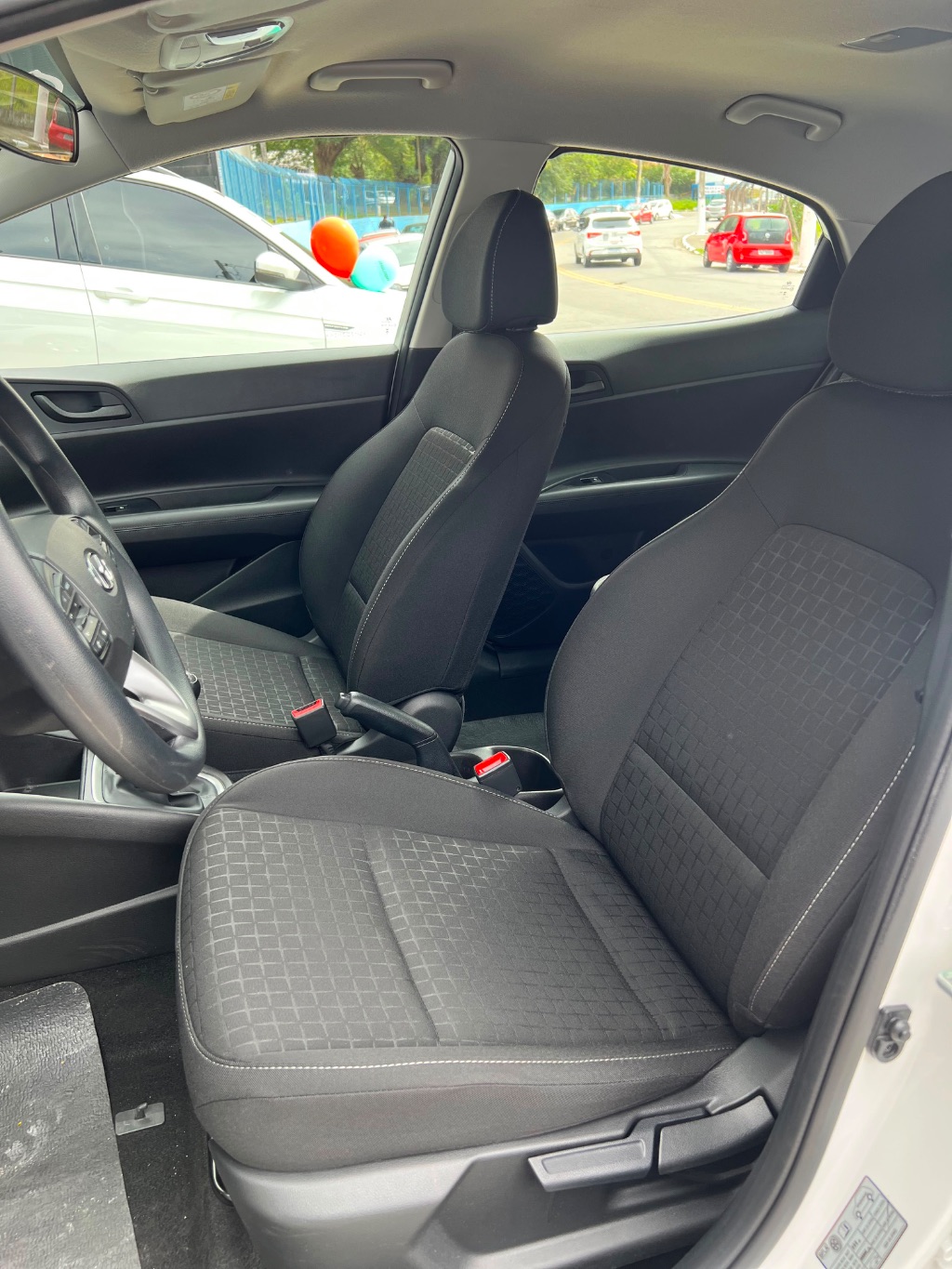 HB20 Comfort Plus 1.0 Flex 12V Mec. — foto 13