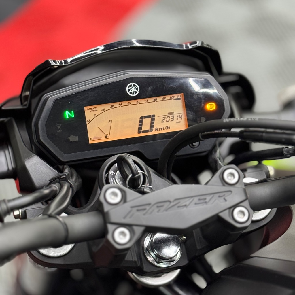 FZ25 250 FAZER FLEX — foto 4