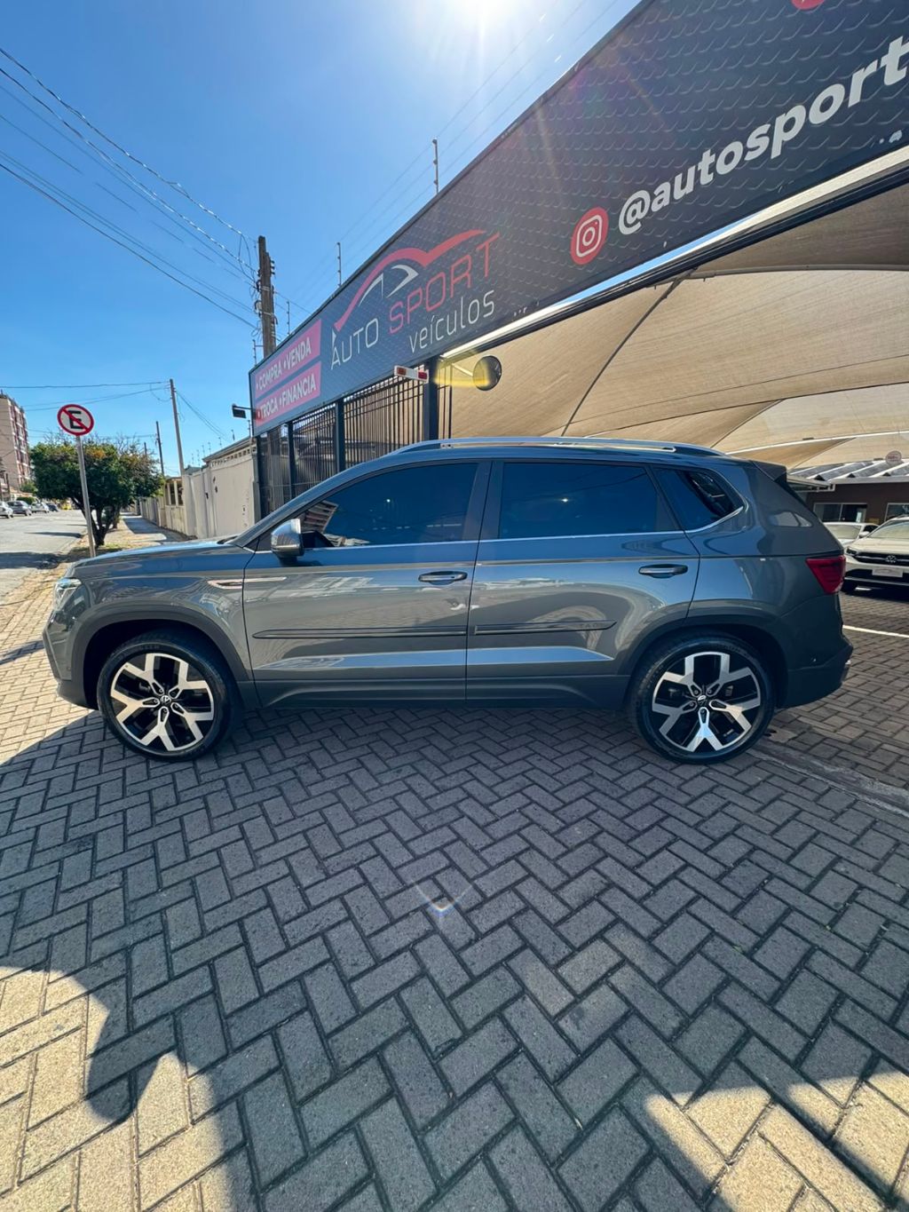TAOS Highline 1.4 250 TSI Flex Aut. — foto 17