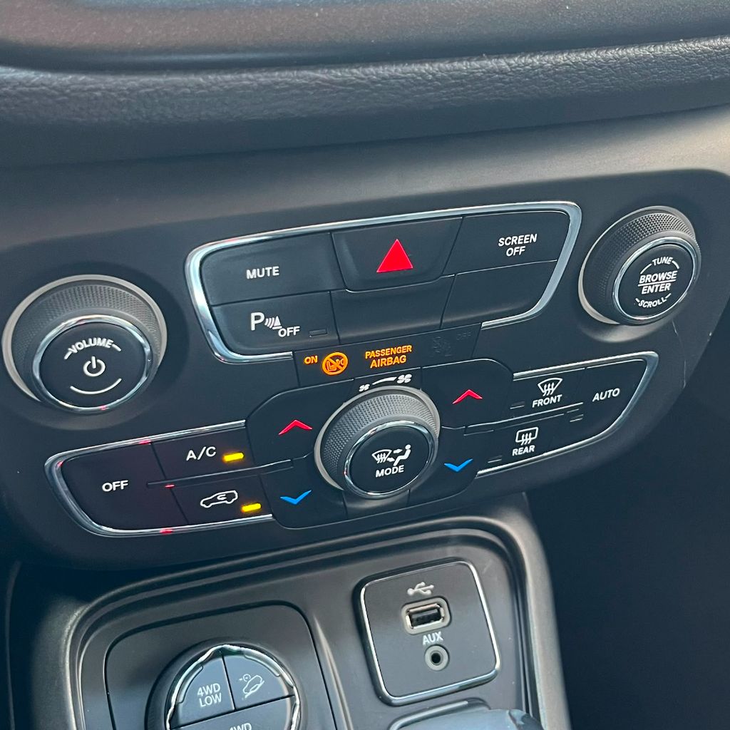 COMPASS LONGITUDE 2.0 4x4 Dies. 16V Aut. — foto 10