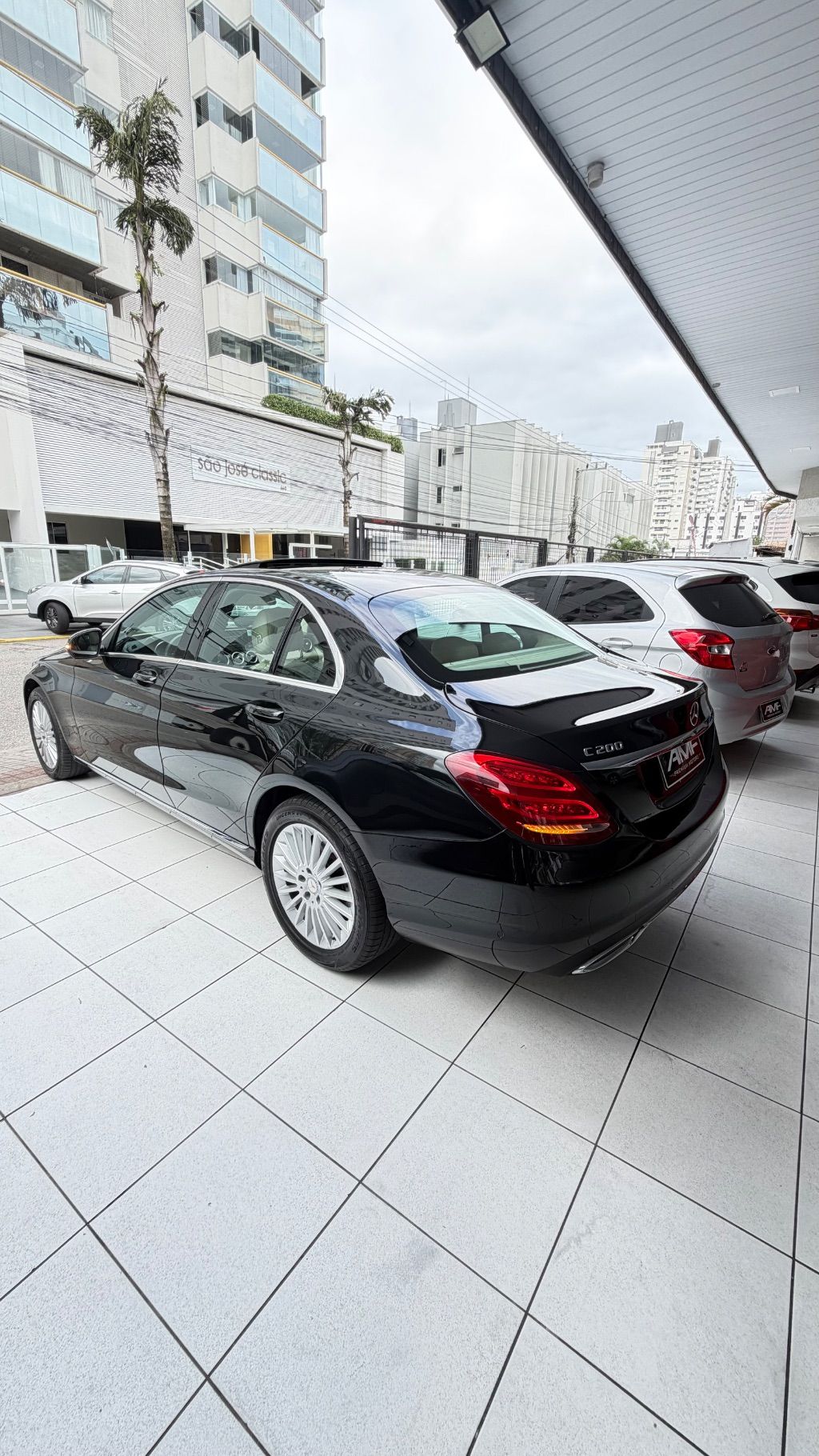 C-200 Avantgarde 2.0 TB 16V 184cv Aut. — foto 3
