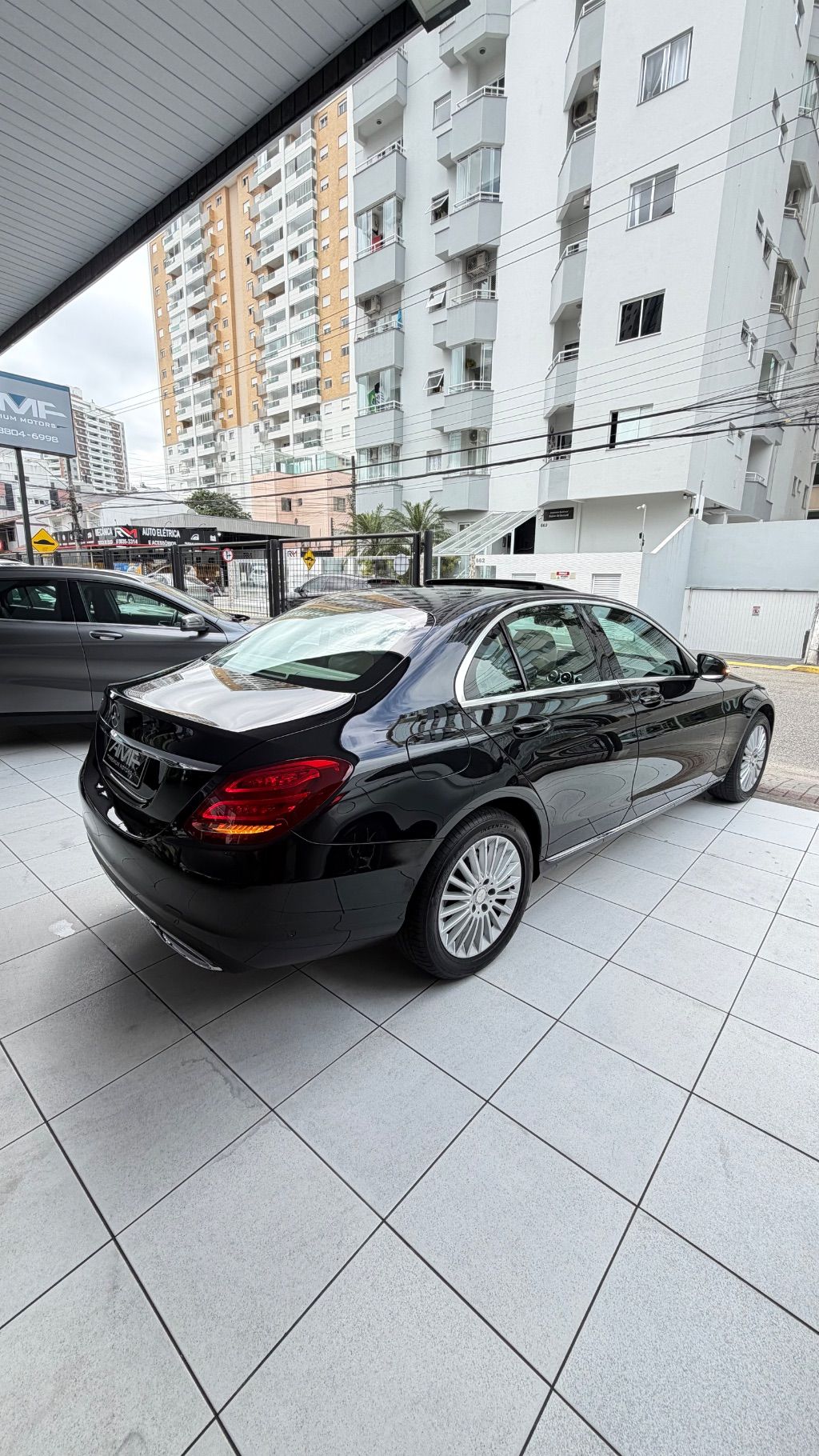 C-200 Avantgarde 2.0 TB 16V 184cv Aut. — foto 4