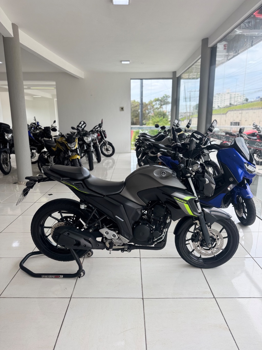FZ25 250 FAZER FLEX — foto 2