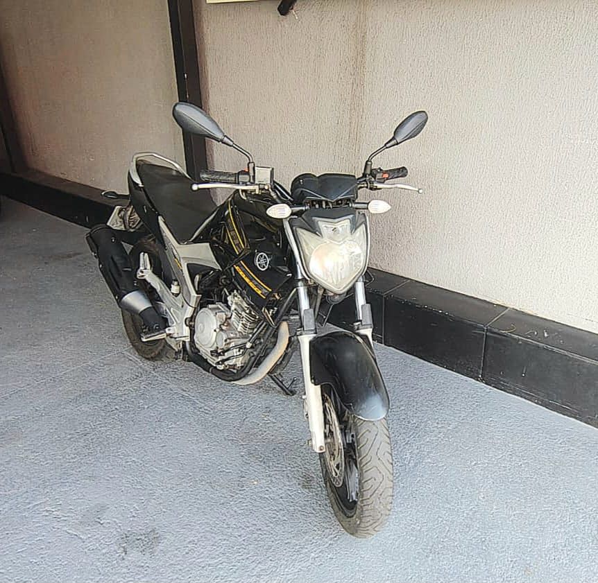 YS 250 FAZER/ FAZER L. EDITION /BLUEFLEX — foto 2