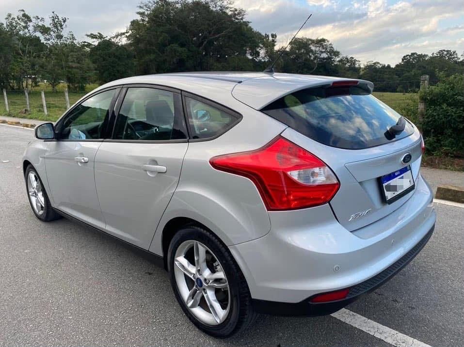 Focus 2.0 16V/SE/SE Plus Flex 5p Aut. — foto 4