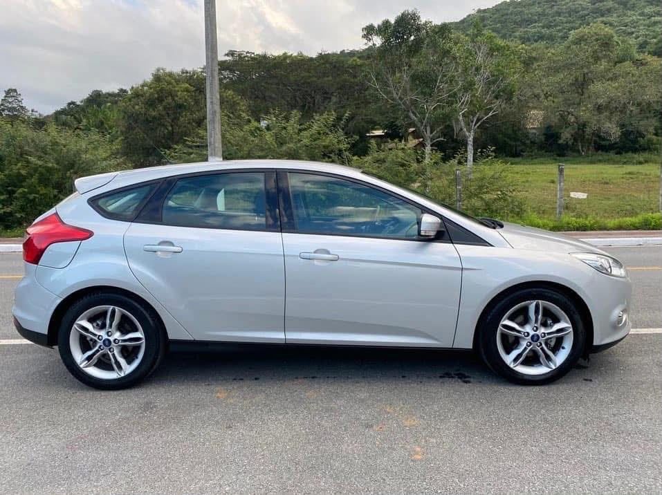 Focus 2.0 16V/SE/SE Plus Flex 5p Aut. — foto 6