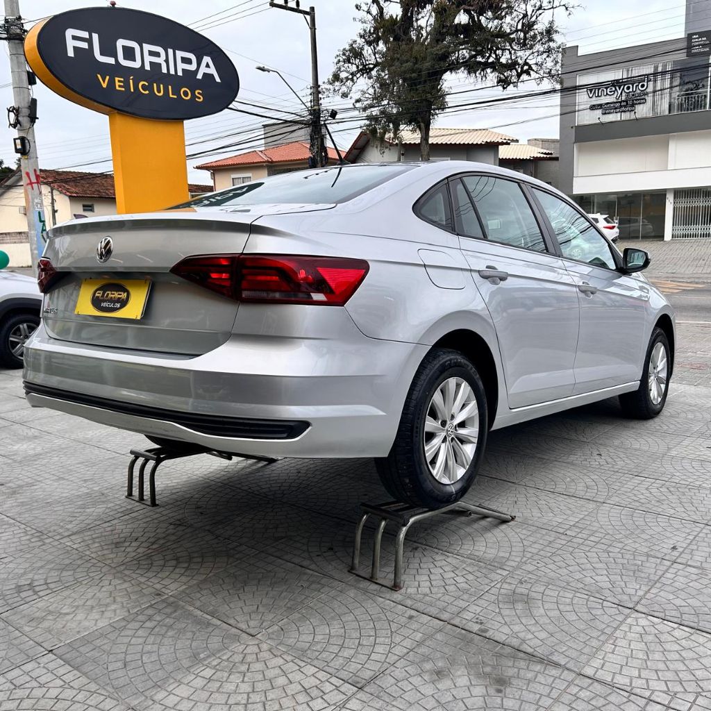 VIRTUS 1.6 MSI Flex 16V 5p Mec. — foto 4