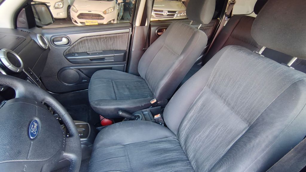 EcoSport XLT 2.0/ 2.0 Flex 16V 5p Aut. — foto 7