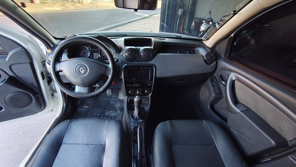 DUSTER Dynamique 1.6 Flex 16V Mec. — foto 8