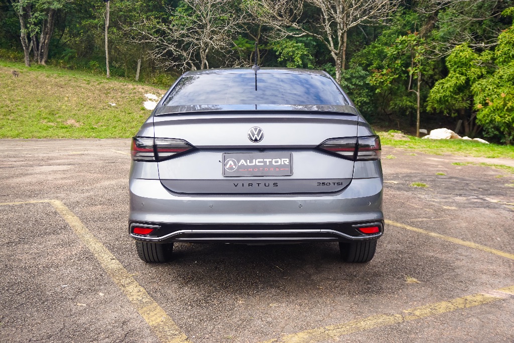 VIRTUS Exclusive 250TSI 1.4 Flex 16V Aut — foto 4