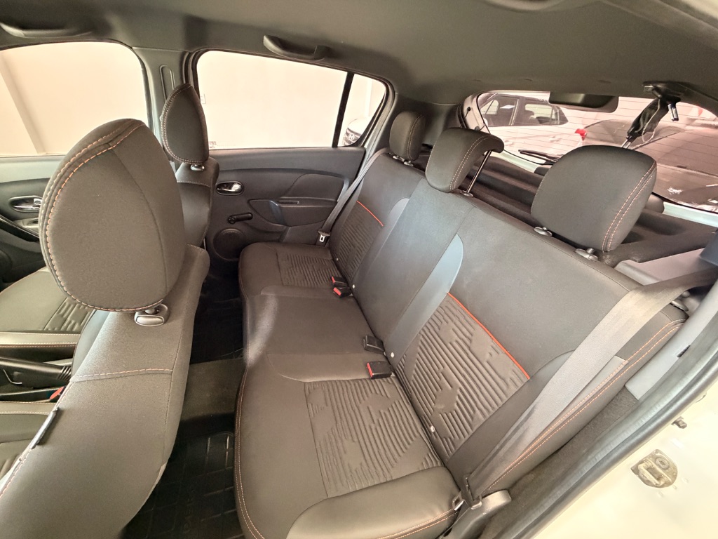 SANDERO STEPWAY Flex 1.6 16V 5p — foto 8