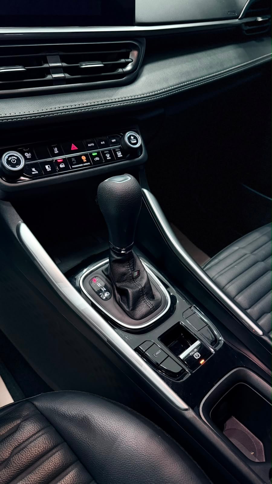 Fastback Audace 1.0 200 T. Flex Aut — foto 10