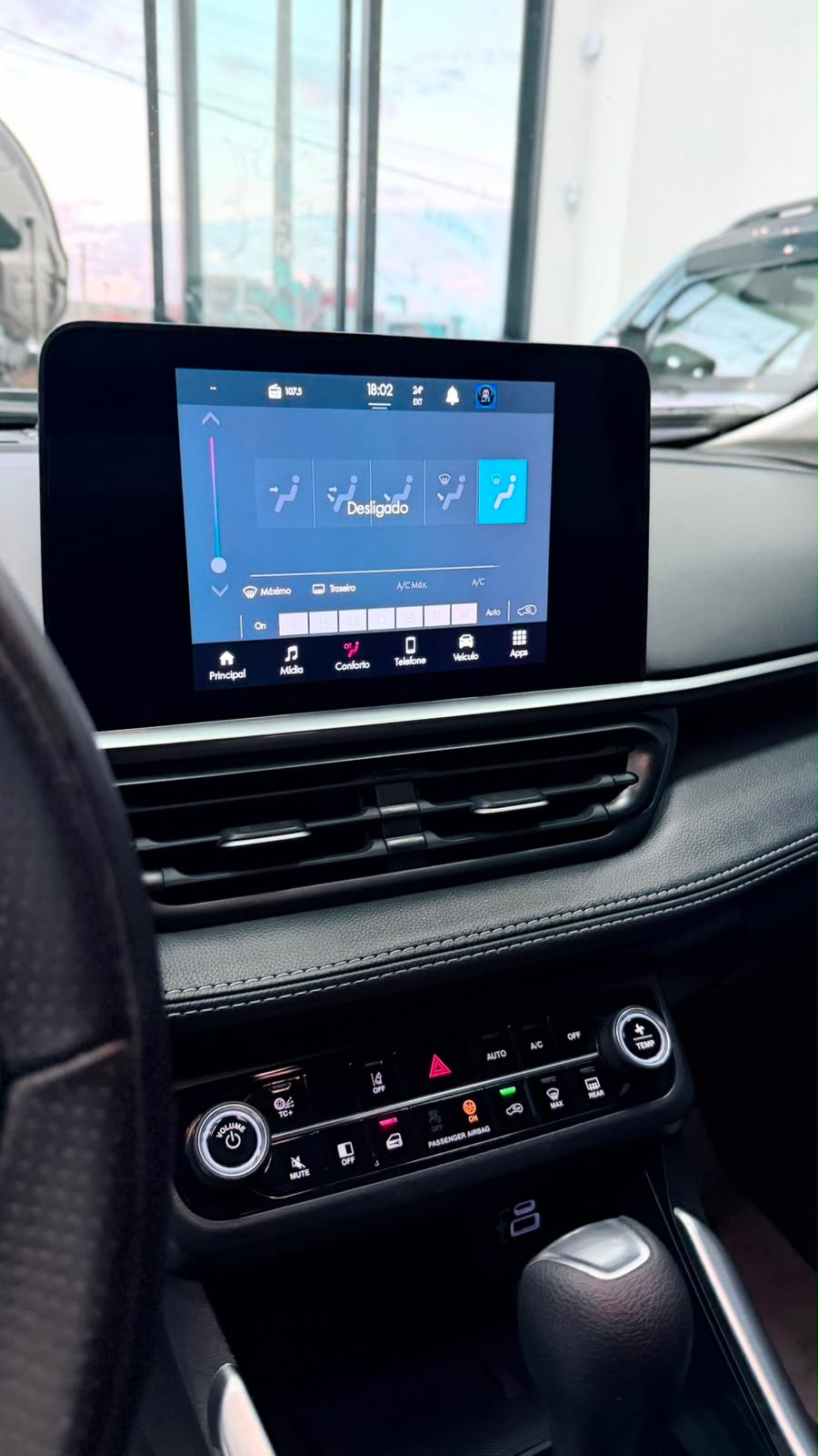 Fastback Audace 1.0 200 T. Flex Aut — foto 9