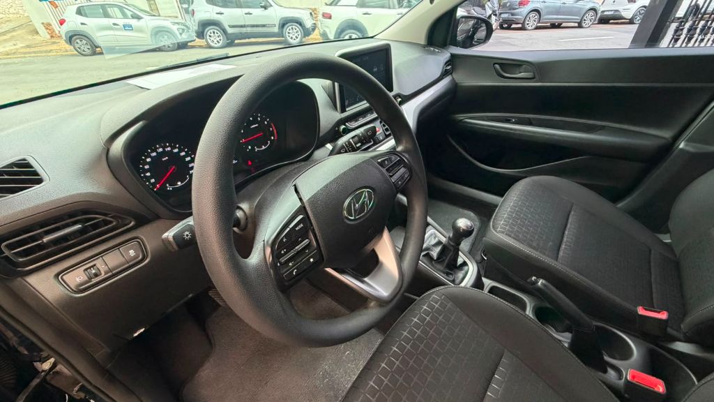 HB20 Comfort Plus 1.0 Flex 12V Mec. — foto 16