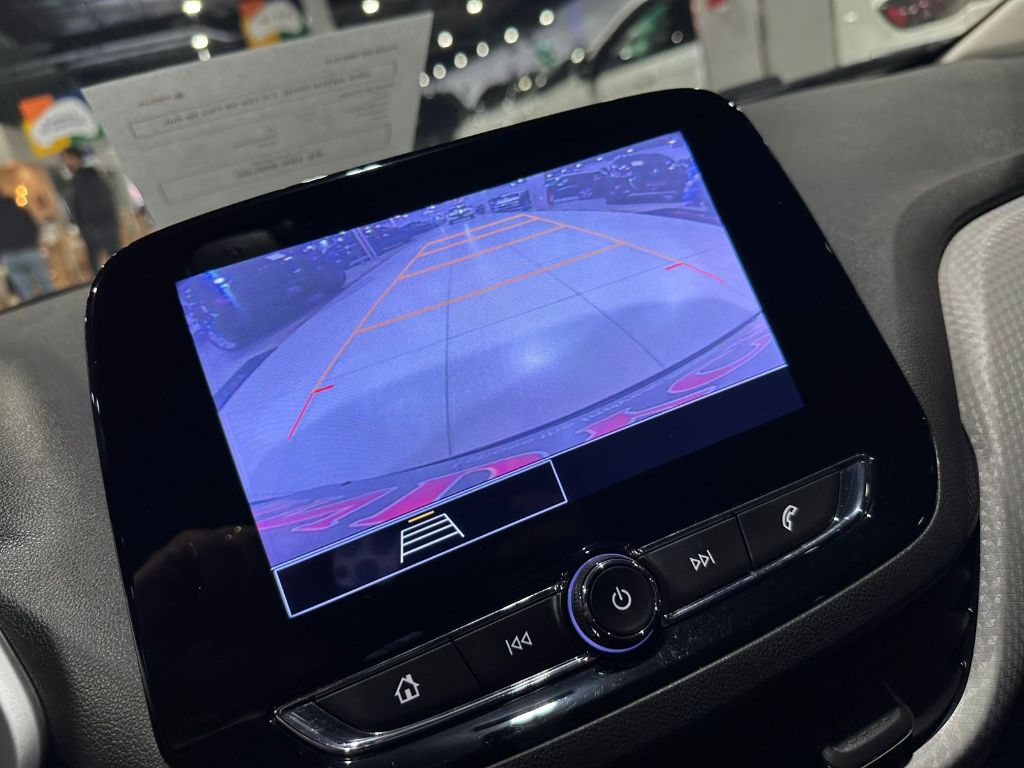 ONIX HATCH PREM. 1.0 12V TB Flex 5p Aut. — foto 13