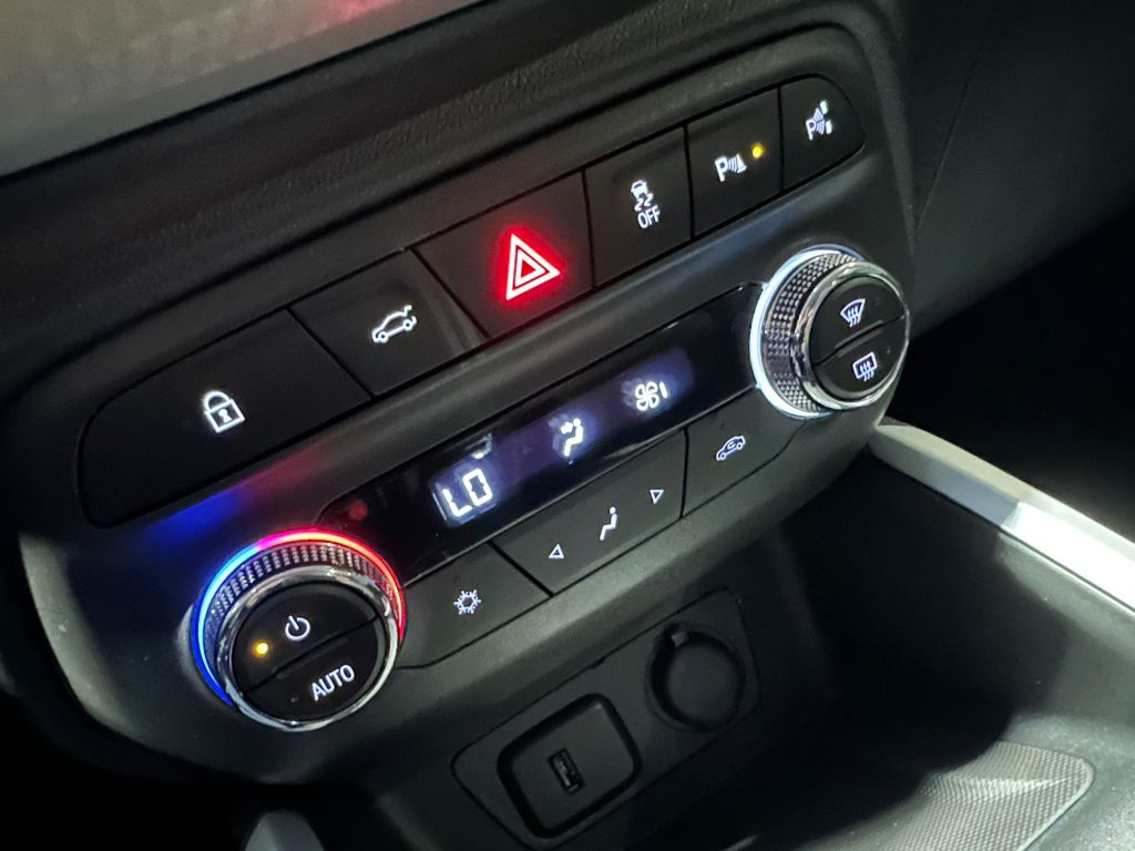 ONIX HATCH PREM. 1.0 12V TB Flex 5p Aut. — foto 14