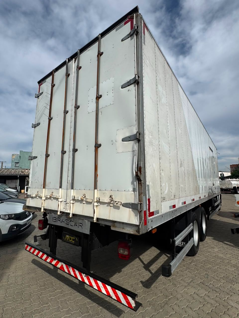 24-280 E Constel. 6x2 2p (diesel)(E5) — foto 7