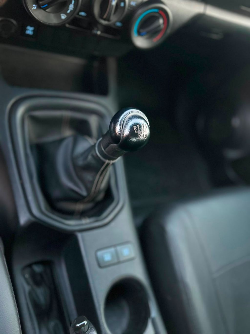 Hilux CD 4x4 2.8 Diesel Mec. — foto 14