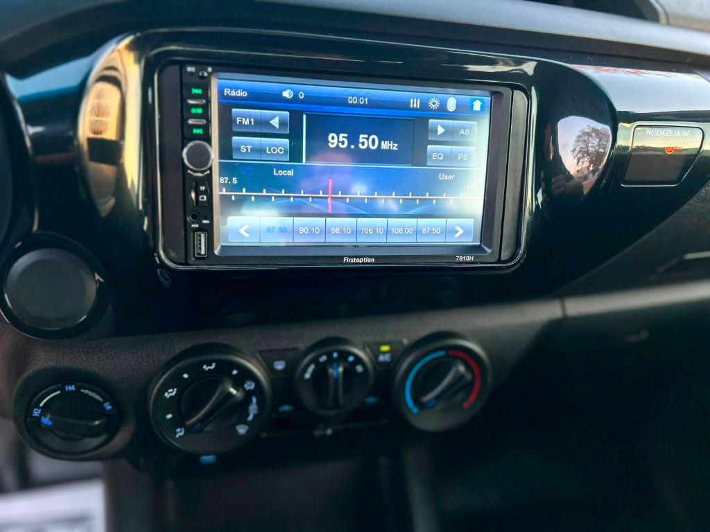 Hilux CD 4x4 2.8 Diesel Mec. — foto 12
