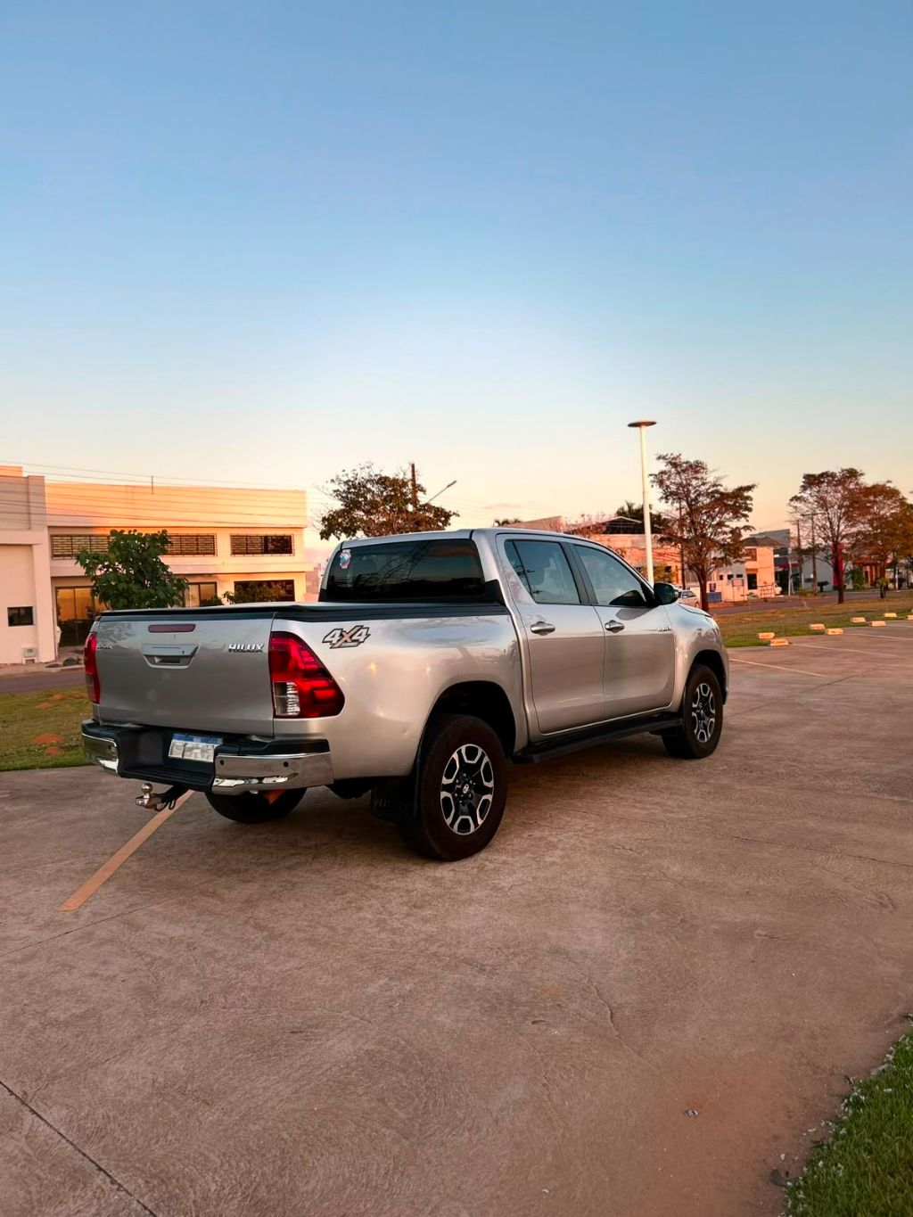 Hilux CD 4x4 2.8 Diesel Mec. — foto 4
