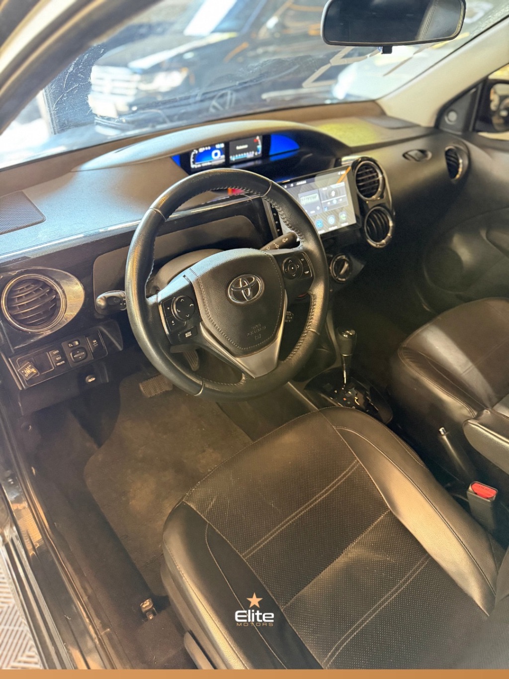ETIOS X Plus Sedan 1.5 Flex 16V 4p Aut. — foto 8