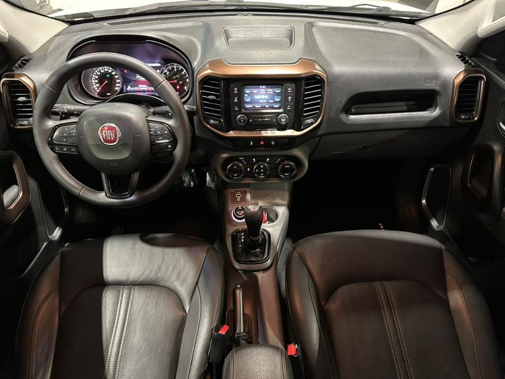 Toro Volcano 2.0 16V 4x4 TB Diesel Aut. — foto 7