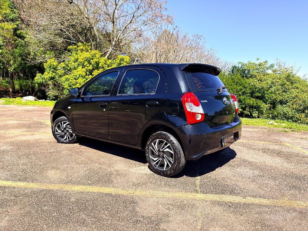 ETIOS X 1.3 Flex 16V 5p Mec. — foto 3