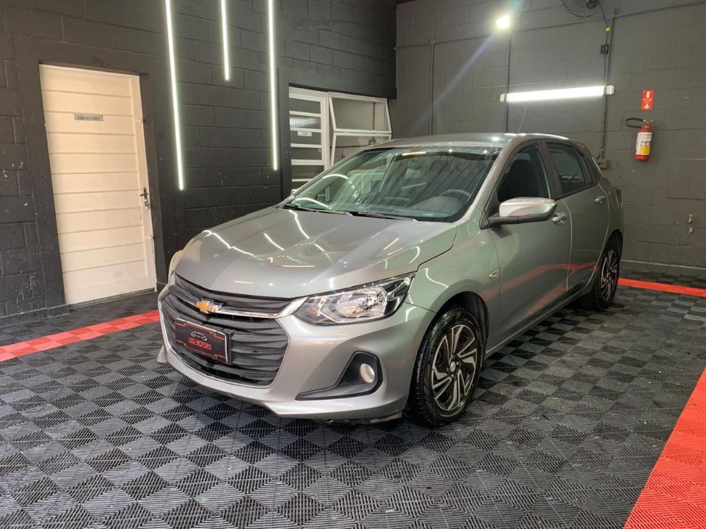 ONIX HATCH LT 1.0 12V Flex 5p Mec. — foto 3