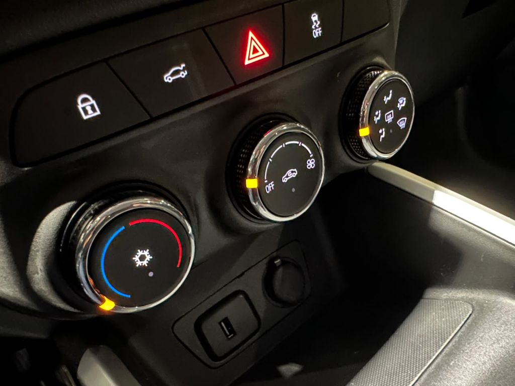 ONIX HATCH LT 1.0 12V TB Flex 5p Aut. — foto 14