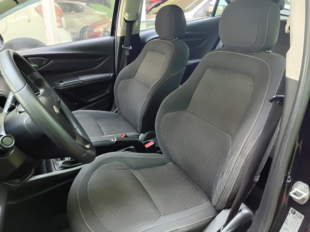 ONIX HATCH LTZ 1.4 8V FlexPower 5p Mec. — foto 10