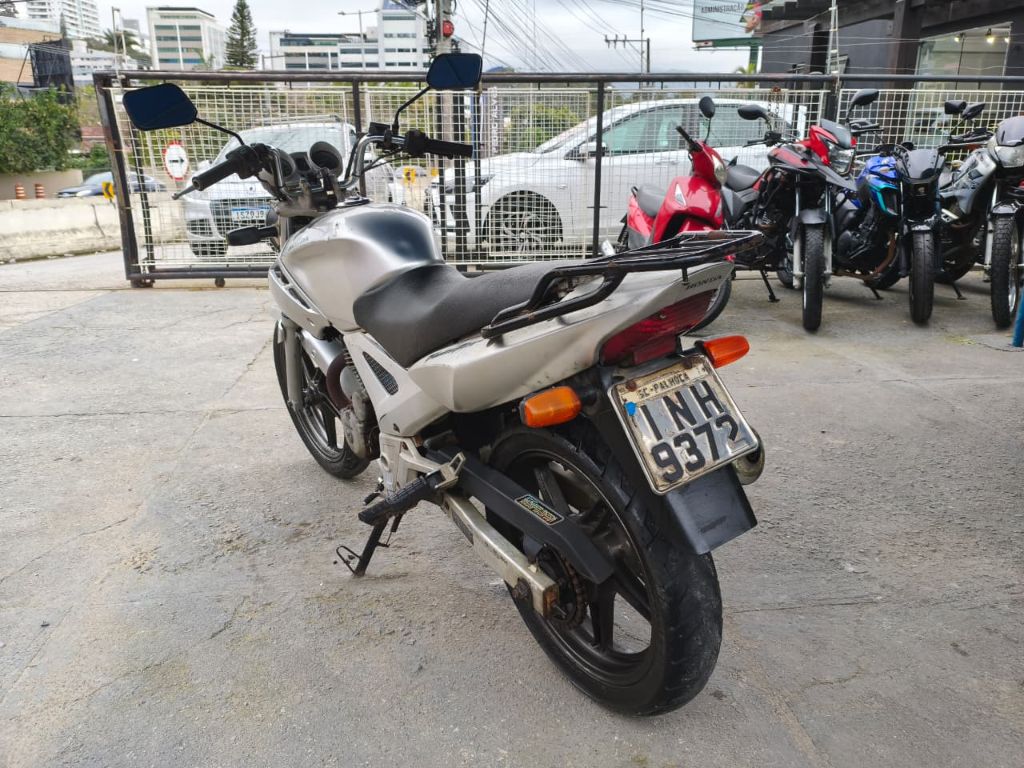 CBX 250 TWISTER — foto 8