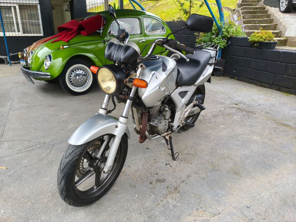 CBX 250 TWISTER — foto 7