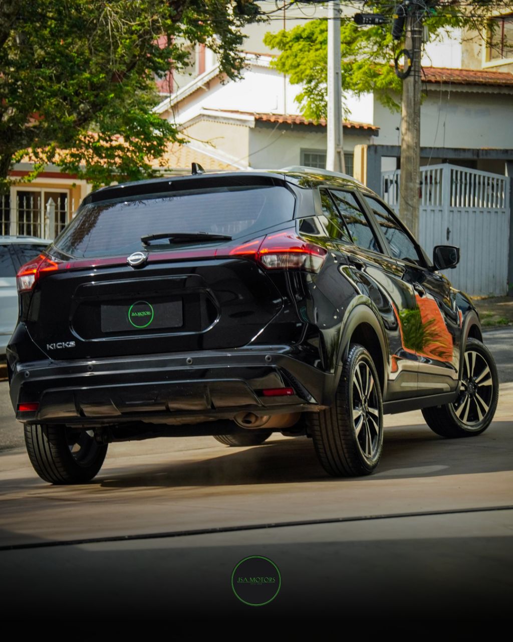KICKS Exclusive 1.6 16V Flex Aut. — foto 5