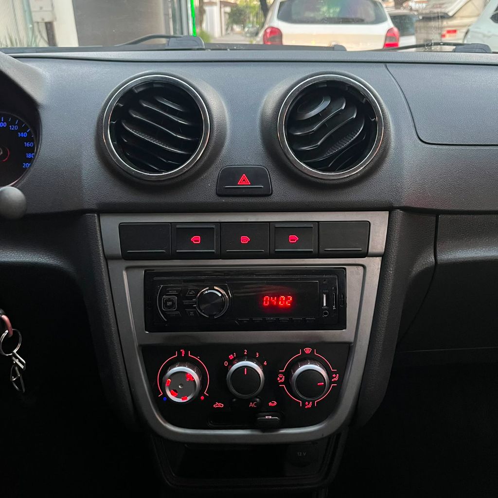 Gol (novo) 1.0 Mi Total Flex 8V 4p — foto 9