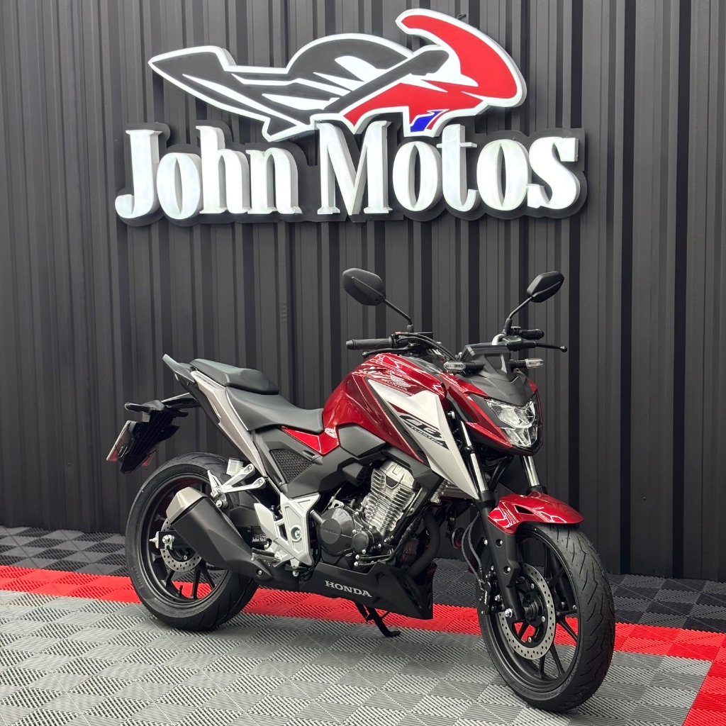 CB 300F Twister Flex — foto 1