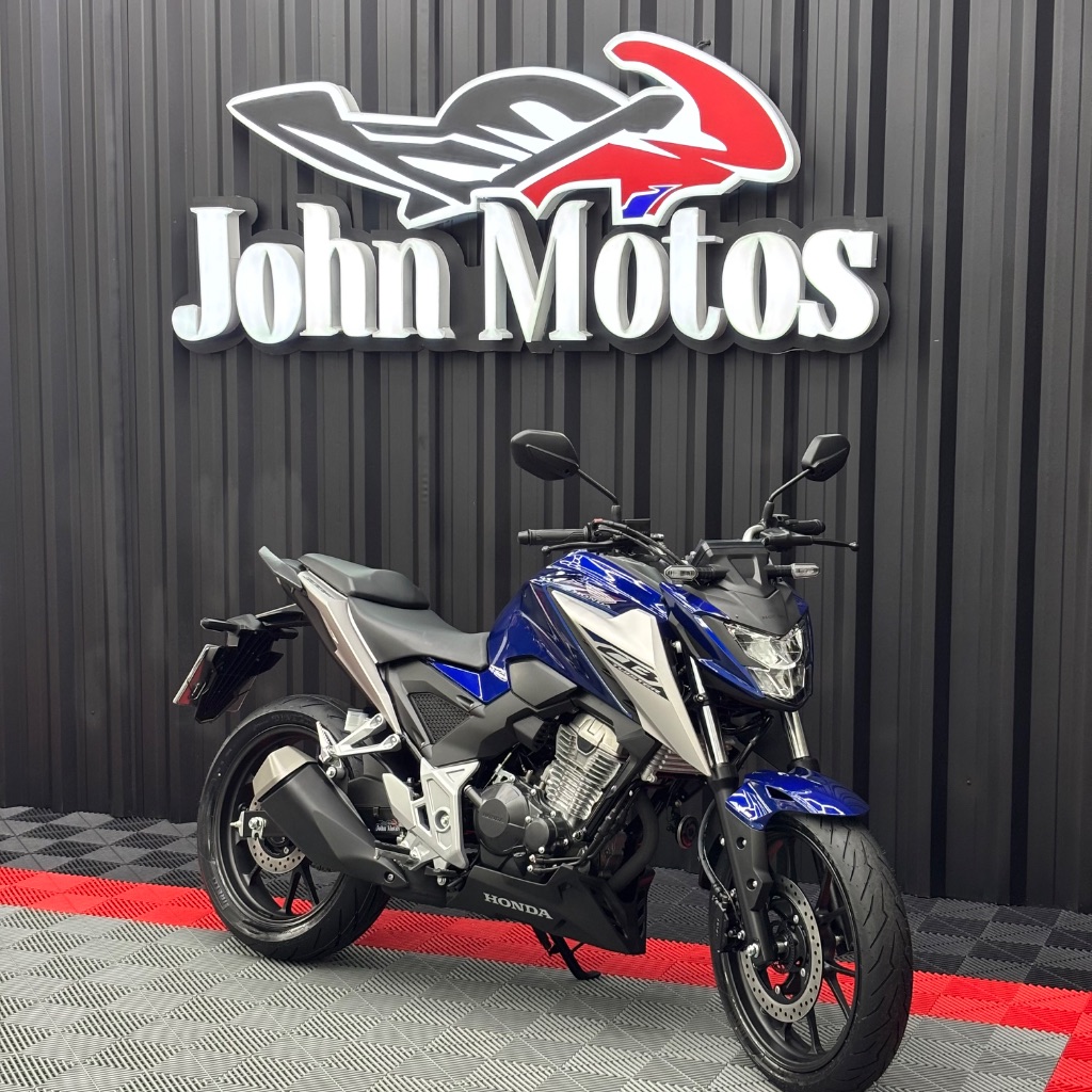 CB 300F Twister Flex — foto 1