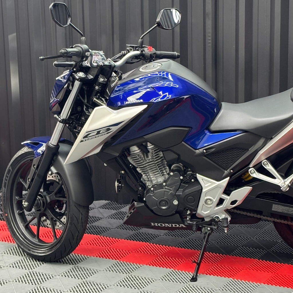 CB 300F Twister Flex — foto 7