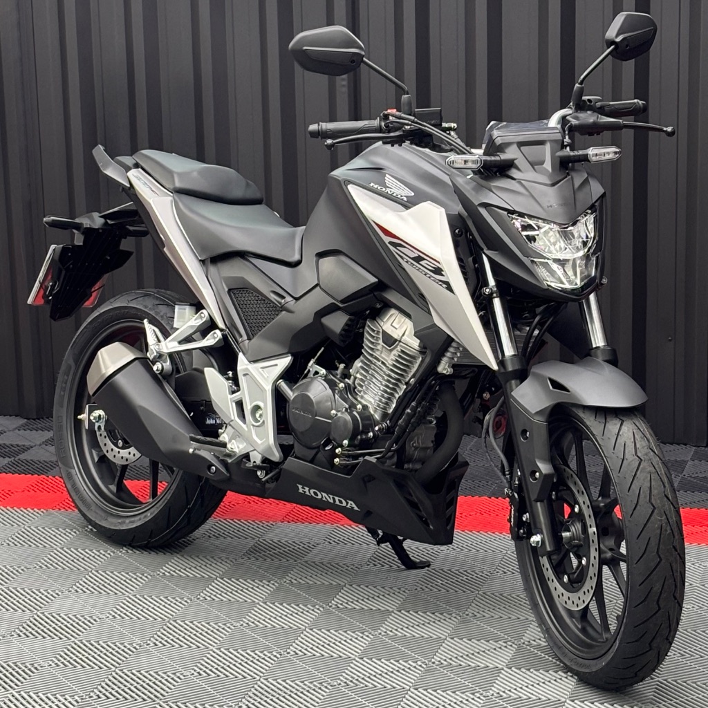 CB 300F Twister Flex — foto 3