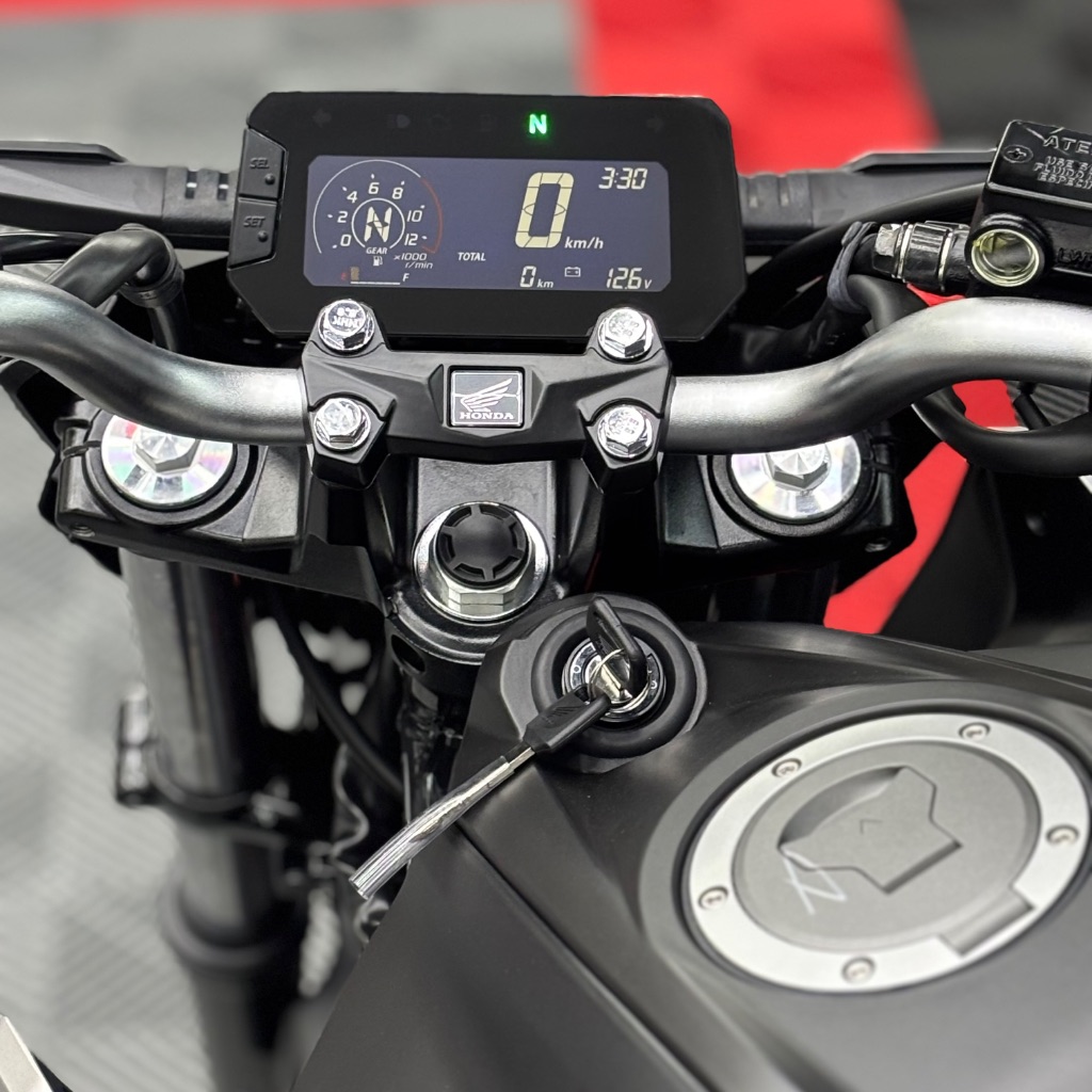 CB 300F Twister Flex — foto 4