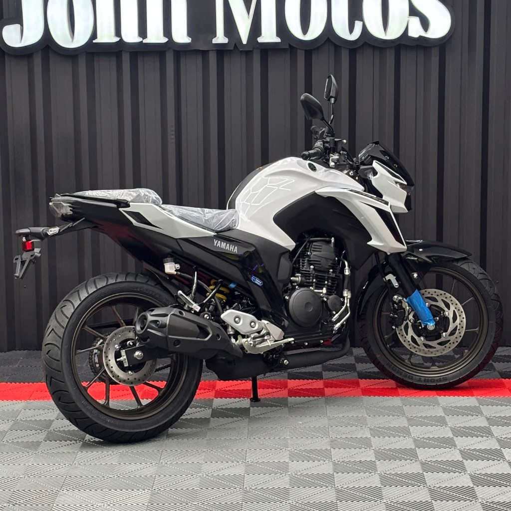 FZ25 250 FAZER CONNECTED — foto 10