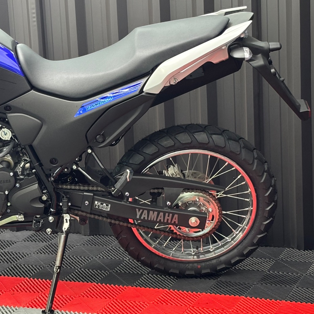 XTZ 250 LANDER CONNECTED — foto 7