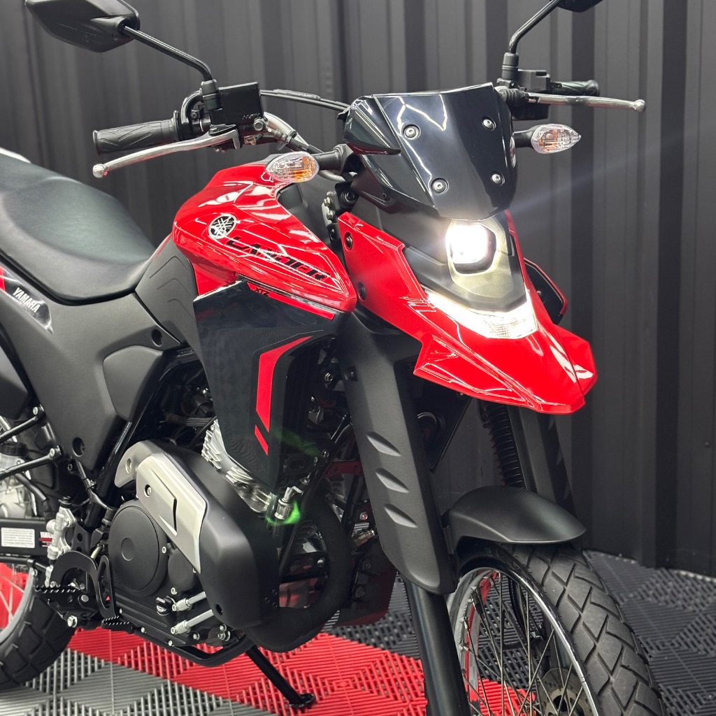 XTZ 250 LANDER CONNECTED — foto 3