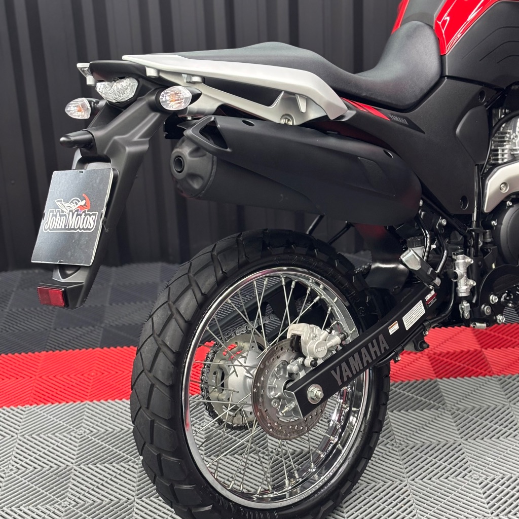 XTZ 250 LANDER CONNECTED — foto 6