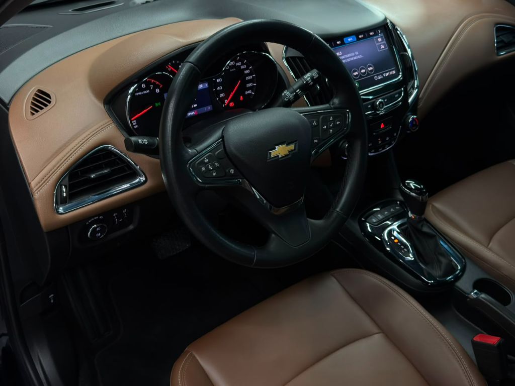 CRUZE HATCH 1.4 PREMIER2  — foto 6