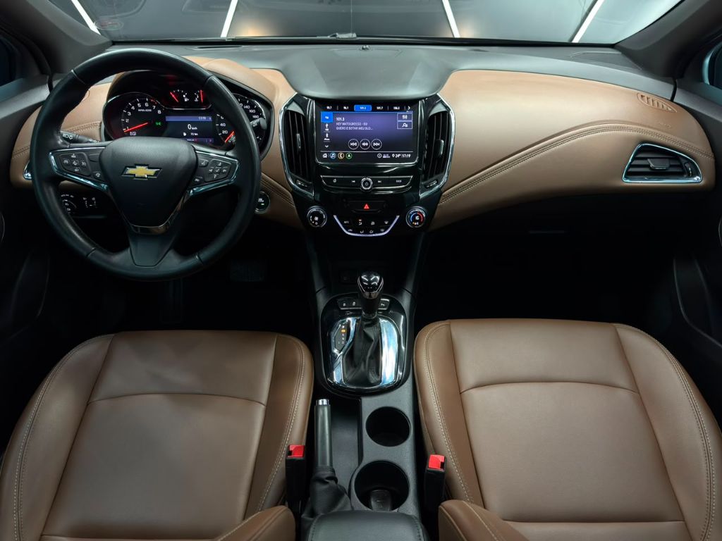 CRUZE HATCH 1.4 PREMIER2  — foto 9