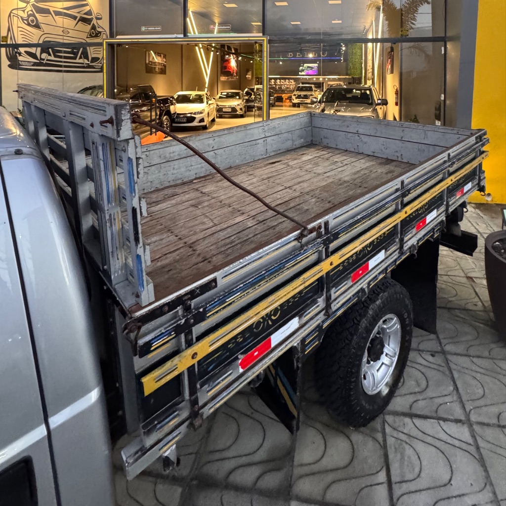 F-250 XLT 3.9 4x2 Diesel TB — foto 2