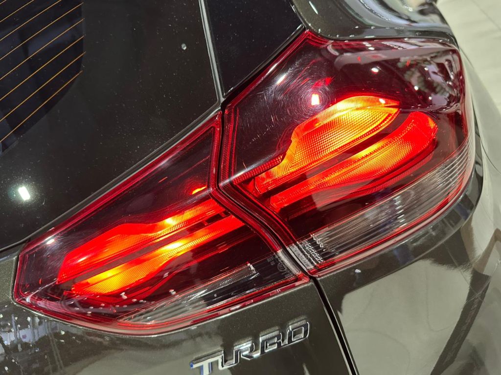 TRACKER LTZ 1.0 Turbo 12V Flex Aut. — foto 23
