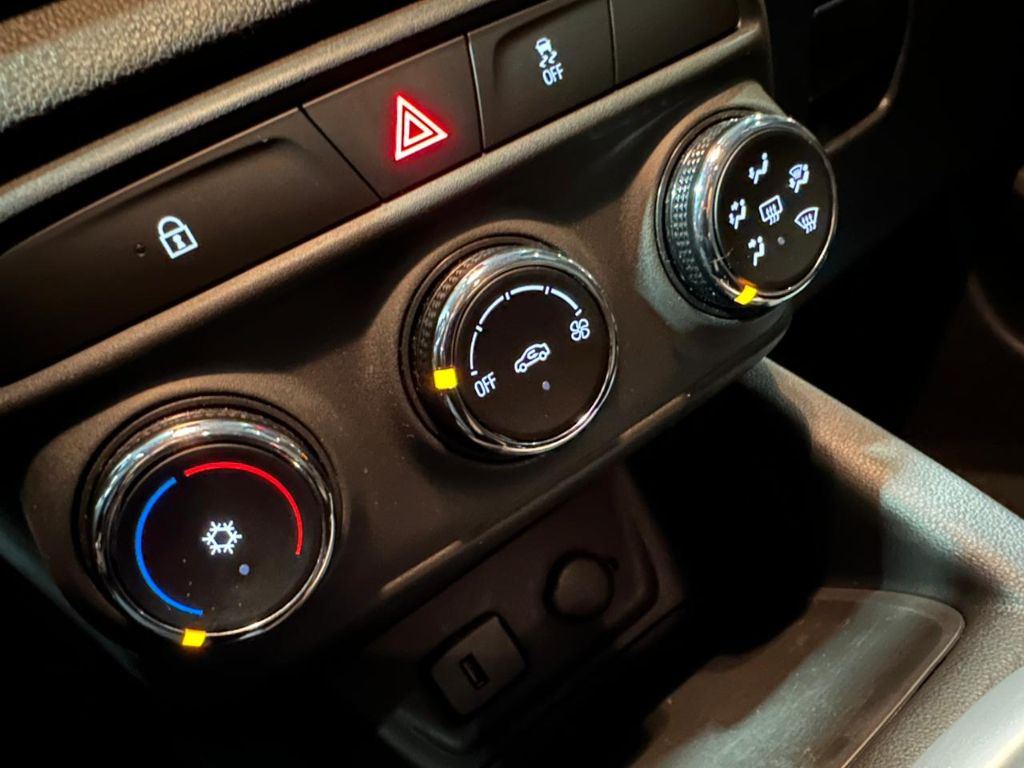TRACKER LTZ 1.0 Turbo 12V Flex Aut. — foto 14
