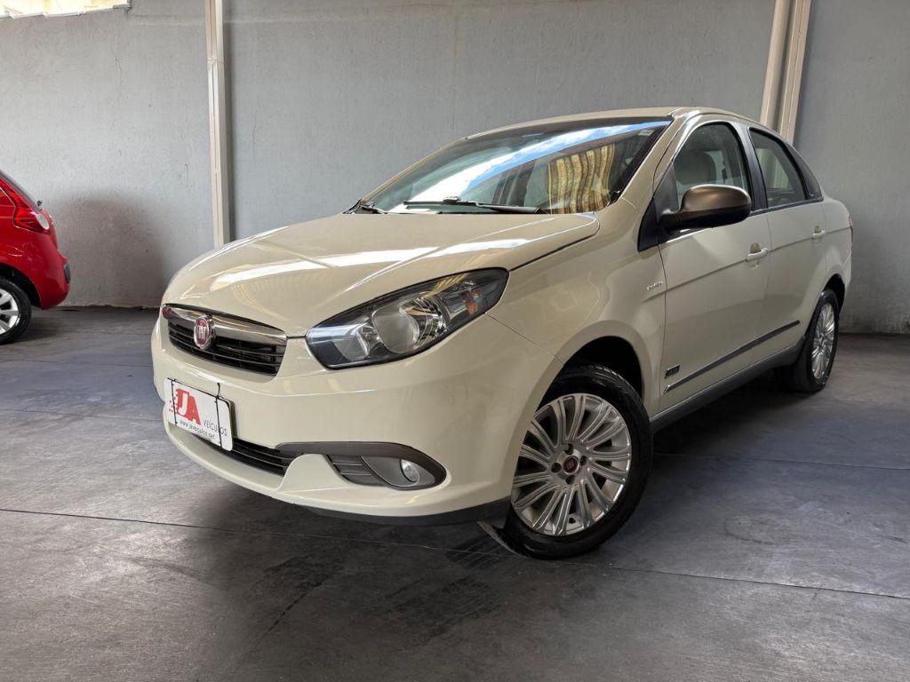 Grand Siena ESSEN.SUBLIME 1.6 Flex — foto 1