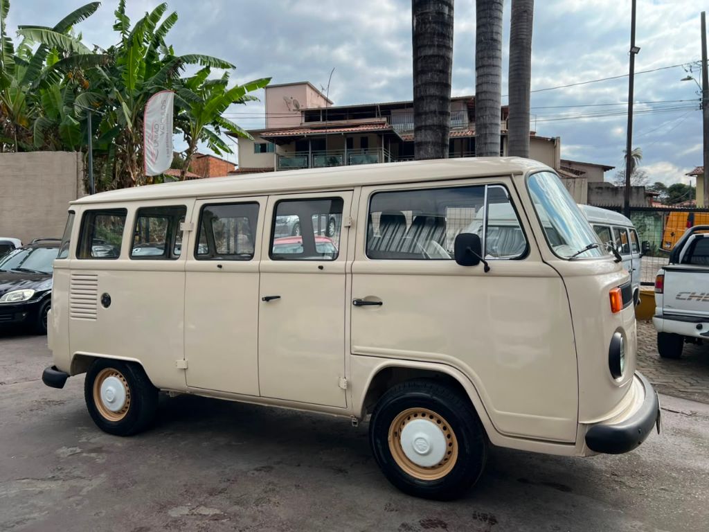 Kombi Standard/ Luxo/ Série Prata — foto 5